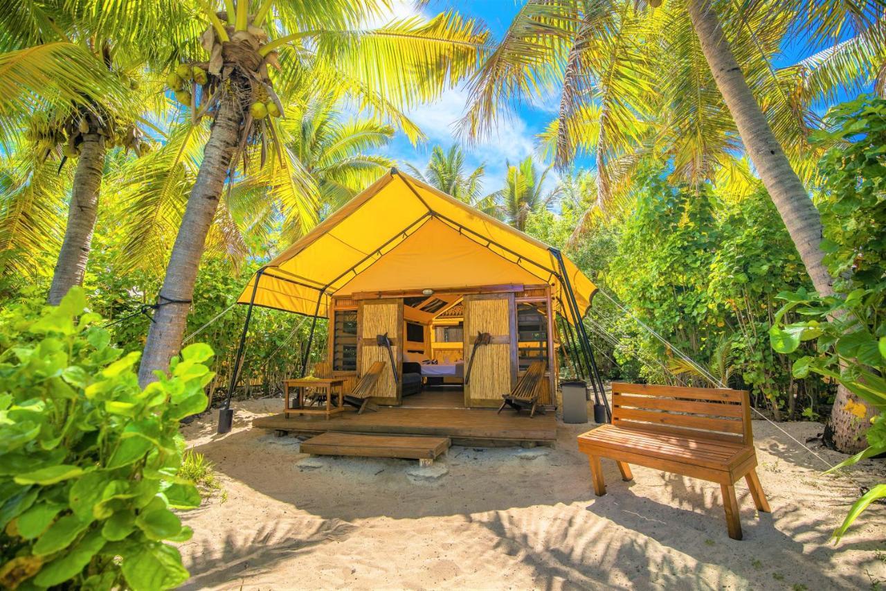 베어풋 만타 아일랜드 리조트 Drawaqa Island 외부 사진